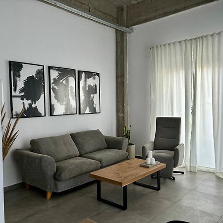 Industrial Loft Comfort Living Candia Esterno foto